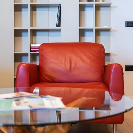 Apartment Seafront In