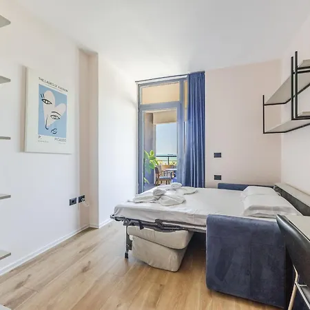 Seafront In Apartment Durres