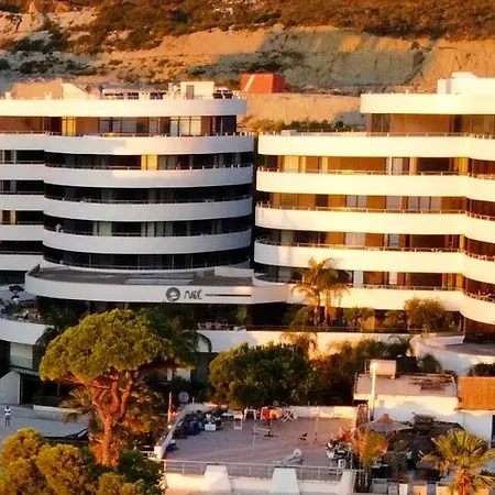 Apartment Seafront In Durres