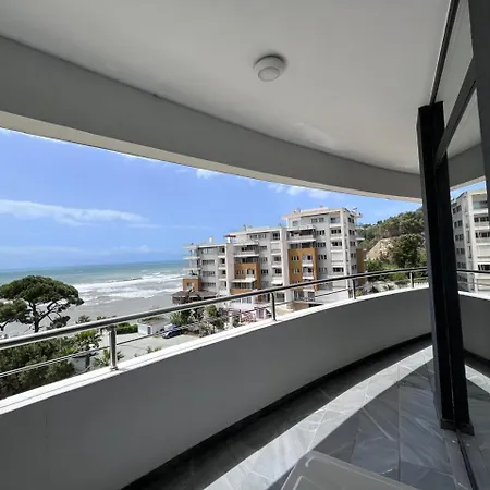 Seafront @ White Hill Apartment