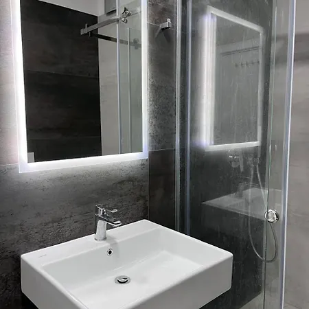 Apartment Seafront @ White Hill Durres